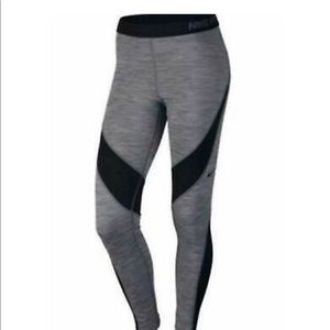 Nike Pro Hyperwarm Leggings